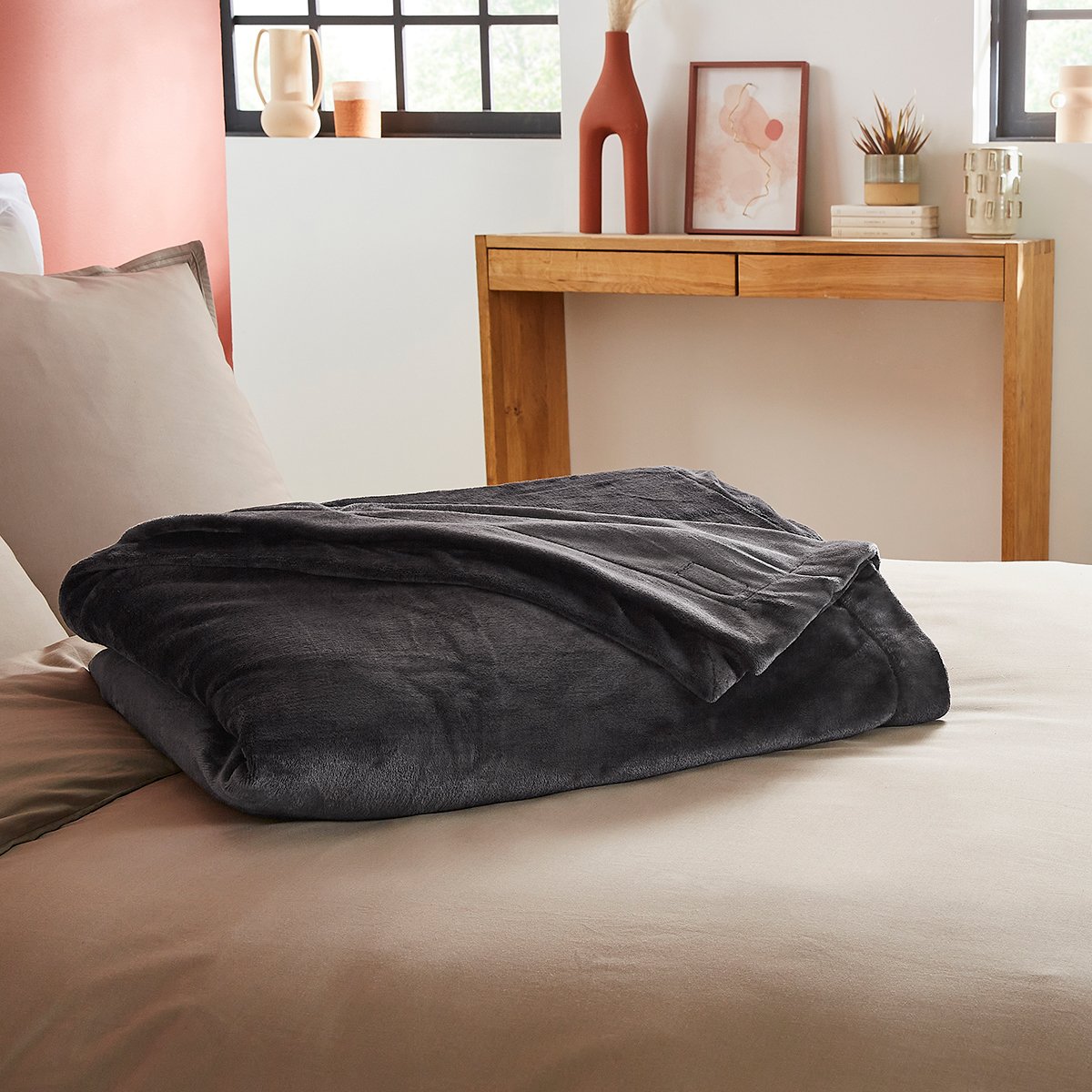 Couverture Polaire Extra Douce Coloris Anthracite