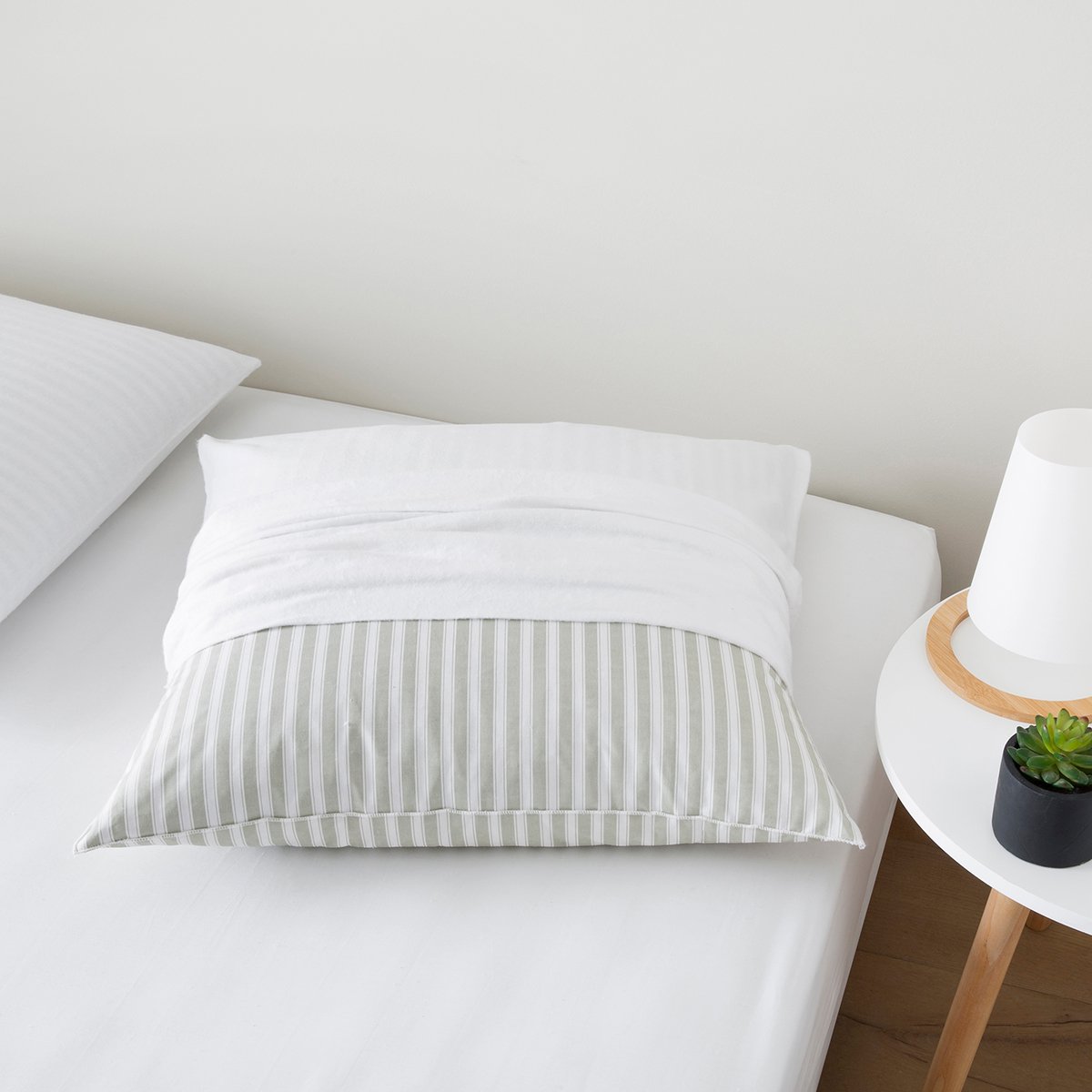 LOT DE 2 PROTÈGE OREILLERS ABSORBANTS - MOLLETON DE COTON BIO 