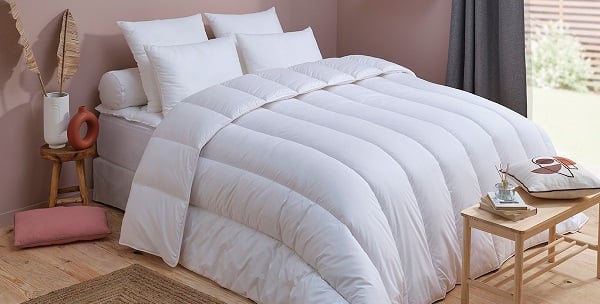 Quelle taille de couette pour un lit 180x200 ? - Emma